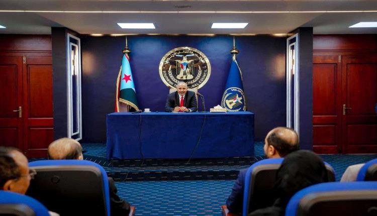 الرئيس الزُبيدي يوضح شكل الدولة الجنوبية القادمة ويؤكد مصيرية المرحلة الحالية