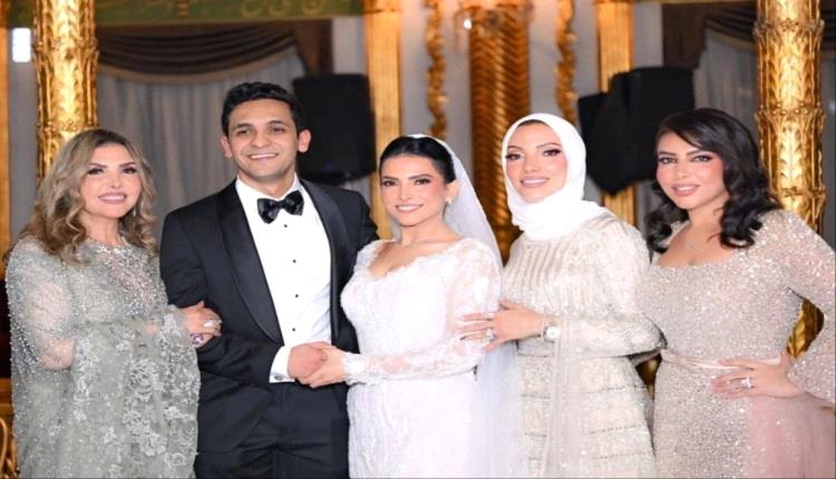 لحظات مؤثرة… تعليق مؤثر وصور جديدة من زفاف ابنتها