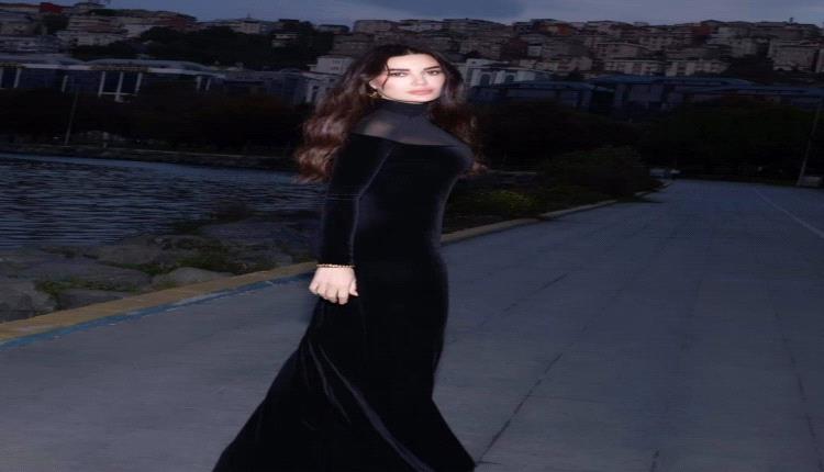 المخمل الأسود يبرز جمال سيرين عبد النور في أحدث إطلالاتها
