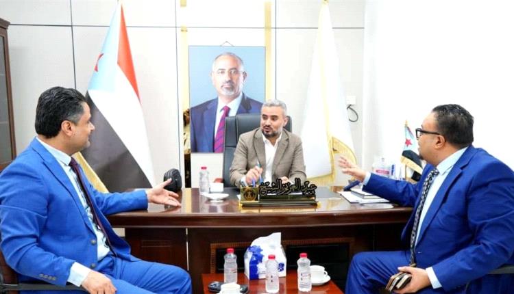 الشيخ يناقش مع نائب وزير الإعلام آليات التعاطي الإعلامي مع التطورات على الساحة الجنوبية