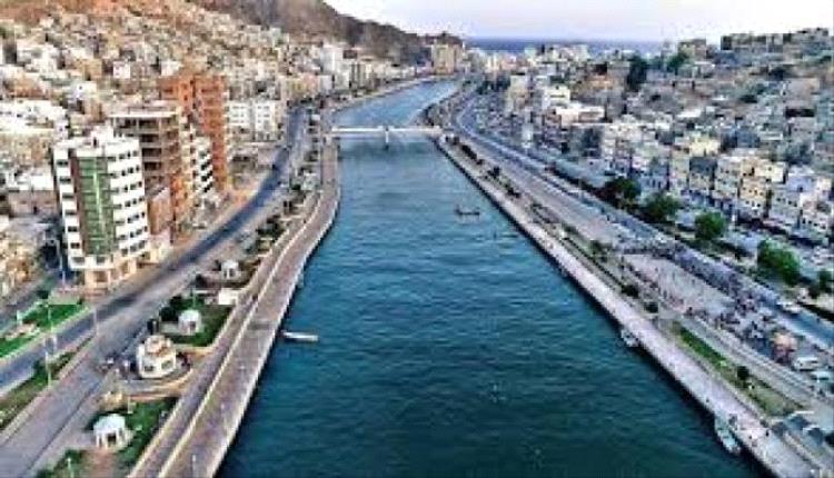 السلطة المحلية بمحافظة حضرموت تعلن تأييدها الكامل للمجلس الانتقالي الجنوبي