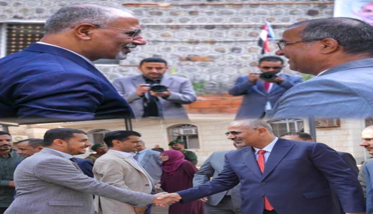الوزير الزعوري والسقاف في مقدمة مستقبلي الرئيس القائد عيدروس الزُبيدي بمبنى وزارة الشؤون الاجتماعية والعمل بعدن