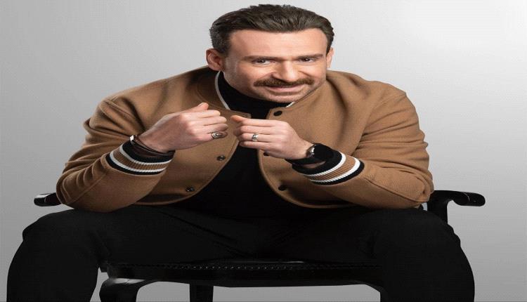 لحظة مؤثرة: نضال الشافعي يشارك تفاصيل دخوله القبر لوداع زوجته (فيديو)