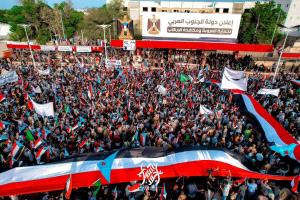 ساحة العروض في خور مكسر كما لم تشاهدها من قبل 