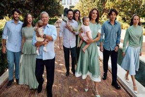 لحظة ملكية مميزة… الملكة رانيا والعائلة الملكية بإطلالات لافتة وأماني مشرقة