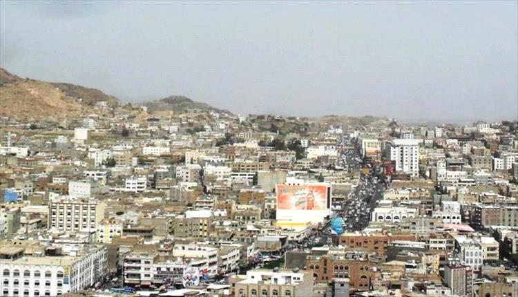 رميًا بالرصاص.. معلم يُنهي حياته بعد قتل زوجته وابنه