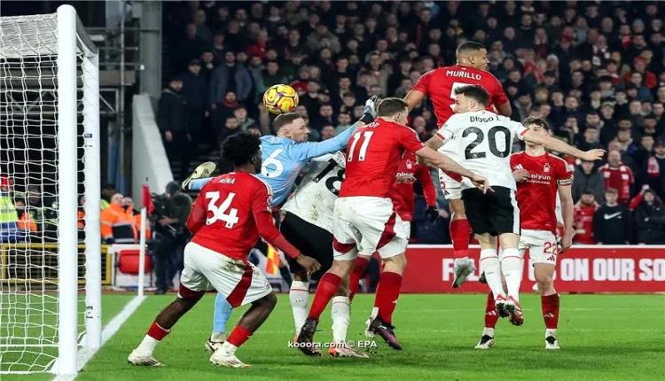 ليفربول ينجو من الخسارة ضد نوتينجهام فورست ويتعادل 1-1 بشق الأنفس