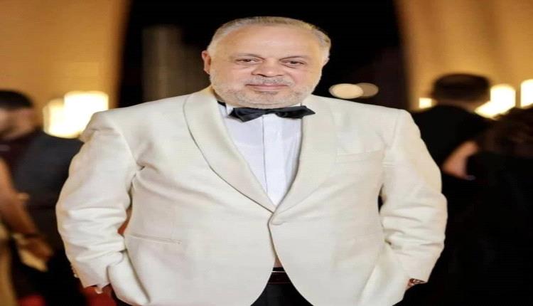 الفنان أشرف زكي يُنهي مشكلة الفنان الشاب عمر متولي مع أسرة الفنان الراحل شكري سرحان