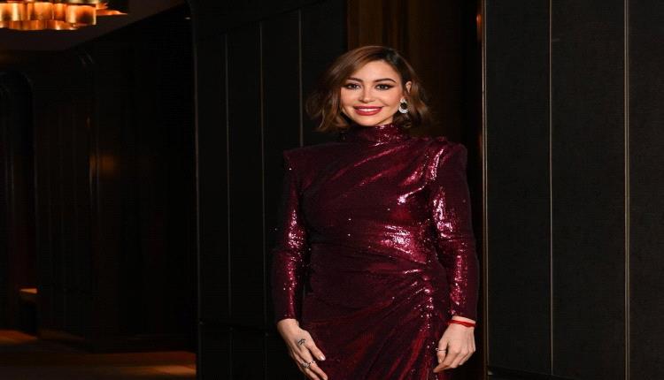 الفنانة منة شلبي تواصل نشاطها السينمائي أمام النجم عمرو يوسف
