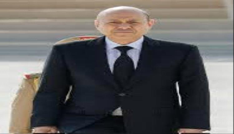 سياسي جنوبي محذراً التحالف:فشل العليمي في عدن قد يشعل ثورة شعبية