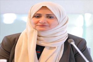 ناشطة من تعز:لهذه الأسباب تحصلنا أنا وأبني على جوازات دبلوماسية