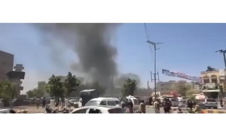 اندلاع حريق في ثلاجة مركزية بشارع تعز في صنعاء