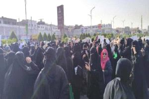صحفي جنوبي بارز يدعو لتظاهرات حاشدة أمام قصر معاشيق لإرغام الرئاسي والحكومة على تنفيذ هذا الأمر!