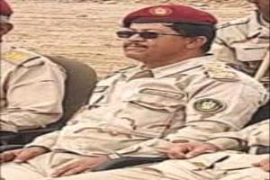 قائد اللواء الرابع إسناد ودعم يبعث برقية عزاء ومواساة في وفاة قائد سرية القيادة عبدالرب احمد محمد المنصوري