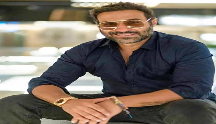 النجم أحمد فهمي يكشف سراً عن طلاقه من الفنانة هنا الزاهد.. وهل يتزوج مرة أخرى؟ (فيديو)