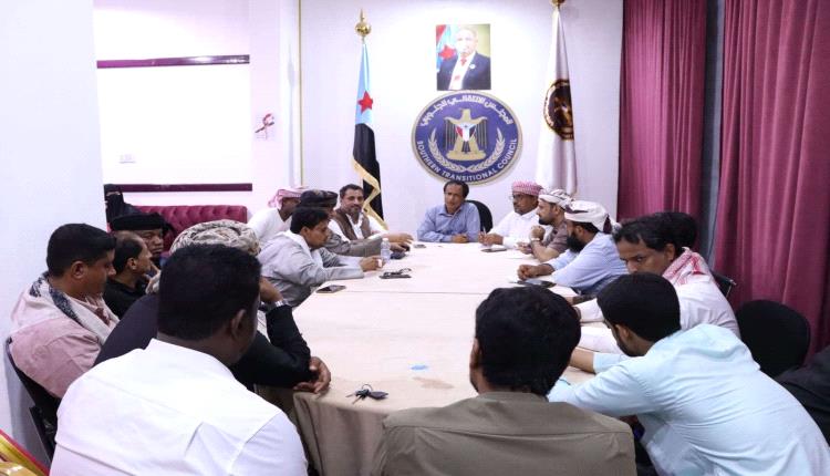 تنفيذية انتقالي المهرة تستعرض تقارير إنجاز إداراتها خلال الفصل الأول من العام الجاري