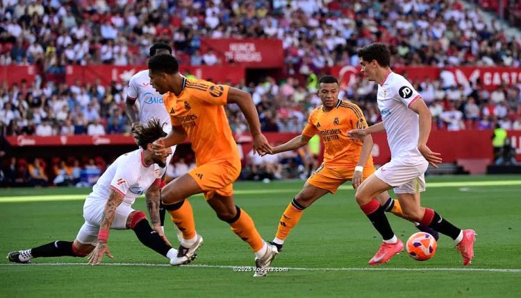 ريال مدريد يعبر إشبيلية بثنائية متأخرة