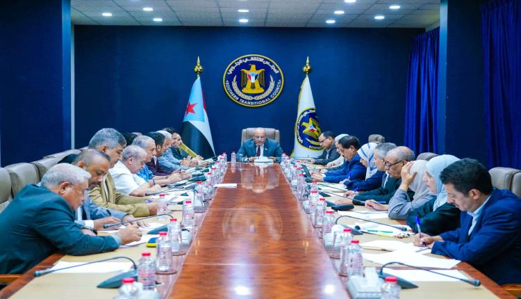 رئاسة الانتقالي تطّلع على مهام لجنة الطوارئ والإجراءات التي شرعت في تنفيذها