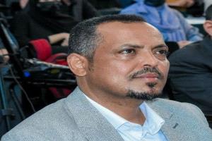 أسرة  المدير التنفيذي لمؤسسة معد كرب فتحي عبدربه  تدين  استمرار احتجازه منذ ما يقارب الشهر  في مقر قوات الحزام الأمني