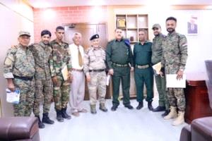 مدير أمن عدن يكرم مديري شرطة المنصورة والقاهرة وأفرادًا لجهودهم في مكافحة الجريمة