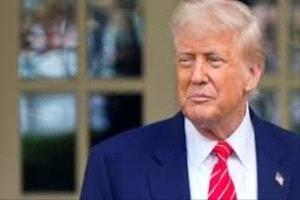 ترامب يتحدث عن استئناف العمليات العسكرية ويقول ان بلاده ستضرب الحوثيين بقوة