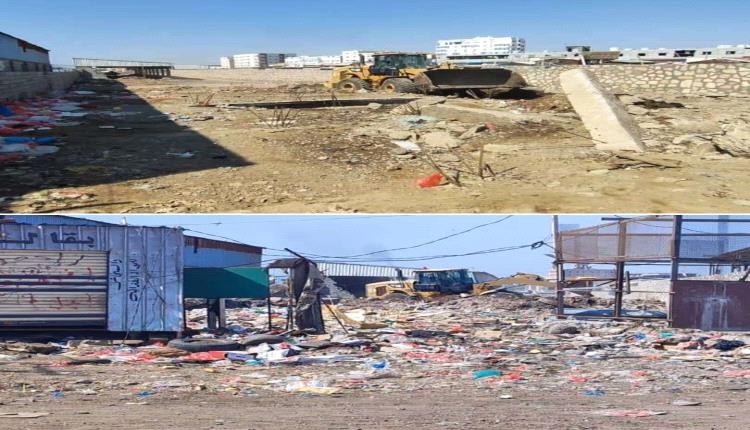 لليوم الثالث .. استمرار إزالة العشوائيات من شوارع الممدارة بالشيخ عثمان