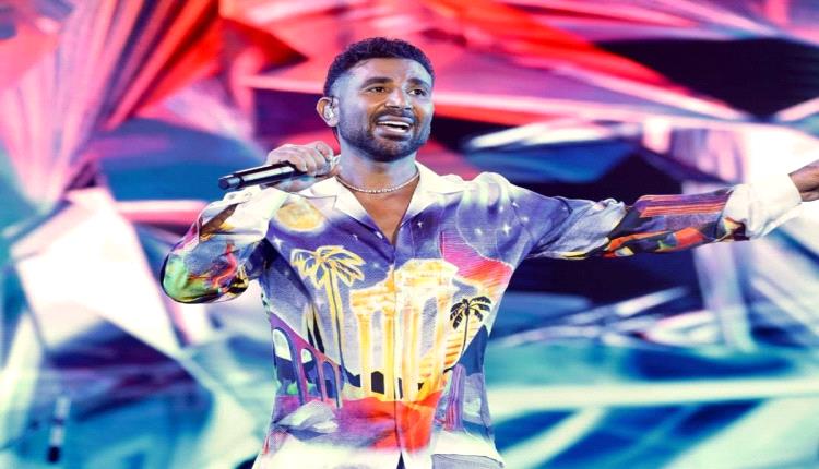 الفنان أحمد سعد يشعل مواقع التواصل الاجتماعي بتعليق مثير: "شرع ربّنا" (فيديو)