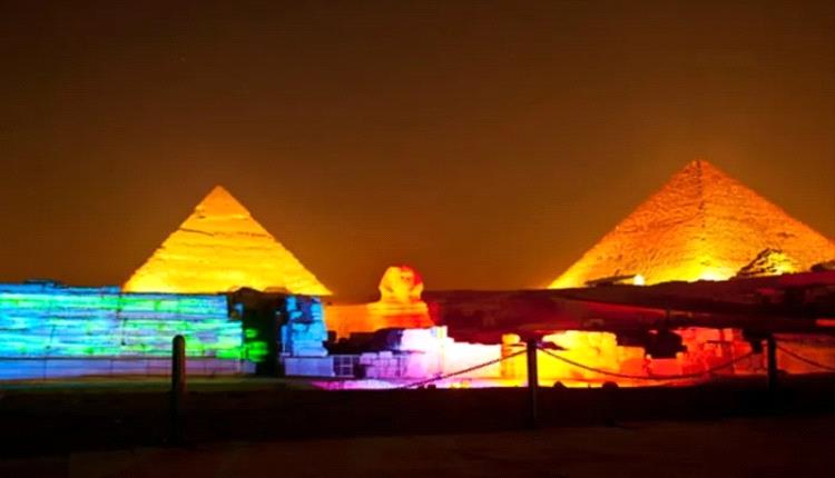 الأهرامات + النجوم = سحر الفن العالمي في قلب الحضارة المصرية