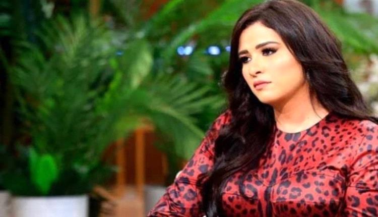 الإعلام والفن يترقبان تصريح ياسمين عبد العزيز الغامض حول سمعة المرأة