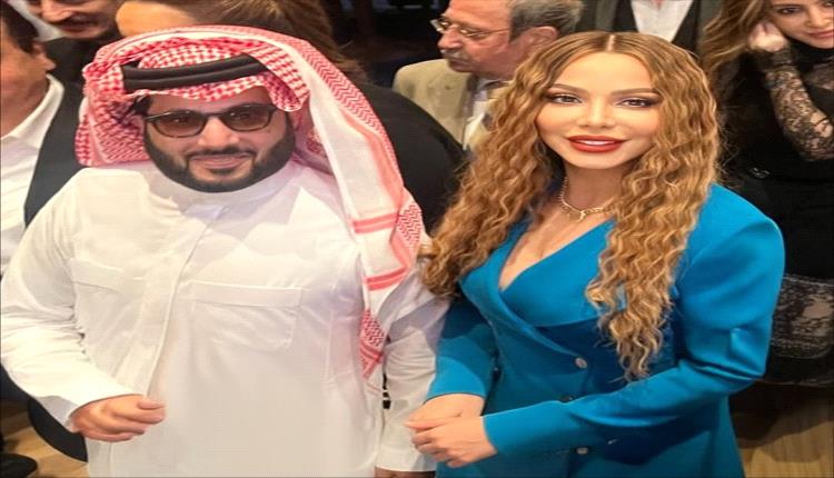 النجمة سوزان نجم الدين توجه رسالة شكر لتركي آل الشيخ بعد لقائه مع فناني سوريا