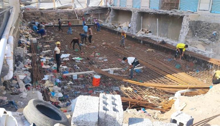 تعزيزاً لتطبيق احكام القضاء ..وحدة حماية الأراضي تُمكّن احد المواطنين من أرضه بمنصورة عدن