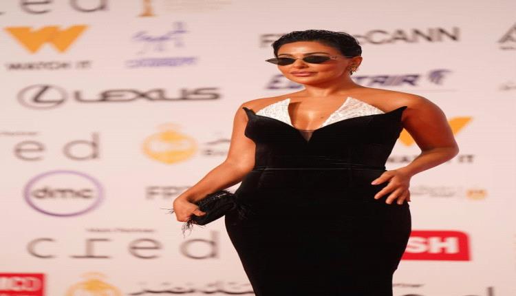 نجوم الفن يسرقون الأضواء في حفل افتتاح مهرجان القاهرة السينمائي