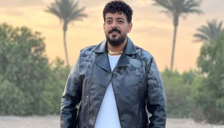 لحظة مؤثرة... محمد رمضان يشارك في عزاء إسماعيل الليثي والجمهور يلتفّ حوله