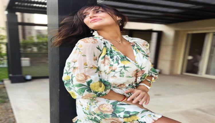 حلا شيحة تصطف إلى جانب دينا الشربيني برسالة قوية ومباشرة