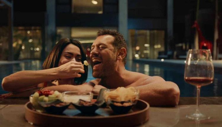 انتقادات تطال فيلم “لعب عيال”.. وعمرو يوسف يردّ: المشاهد طبيعية ومش عيب!