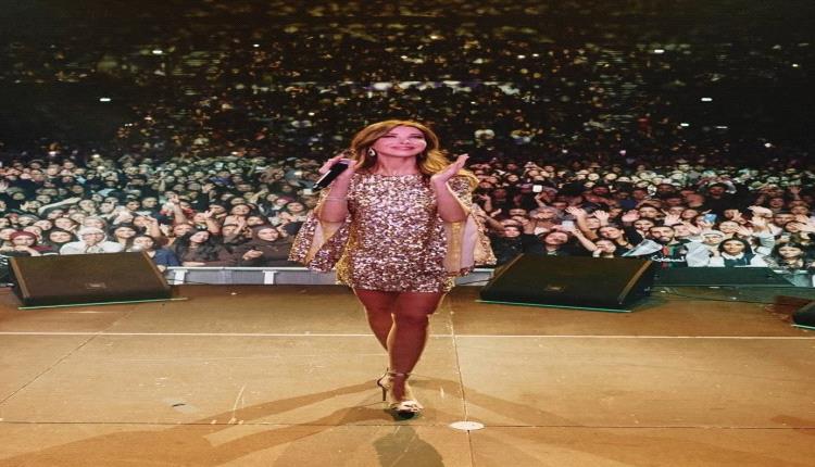 فخامة وجاذبية… نانسي عجرم تسرق القلوب بإطلالتها الذهبية