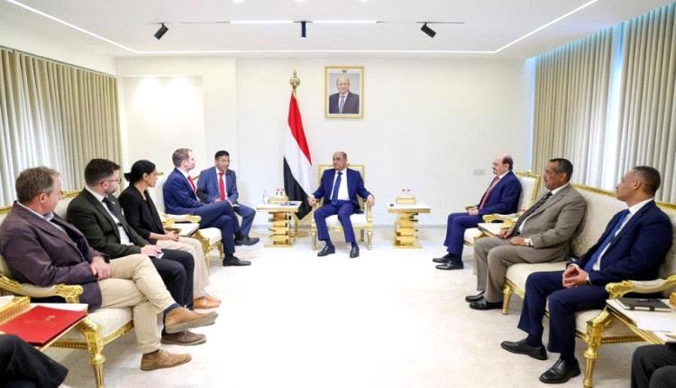 أول تحرك لرئيس الحكومة عقب وصوله إلى عدن