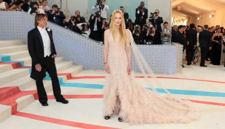 قبل الانفصال الرسمي.. تحركات وتصريحات غريبة لكيث أوربان تثير التساؤلات