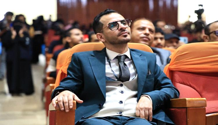 من وحي كلمة شوقي هائل… شرارة الريادة تتجدّد في مؤتمر تعز للشباب