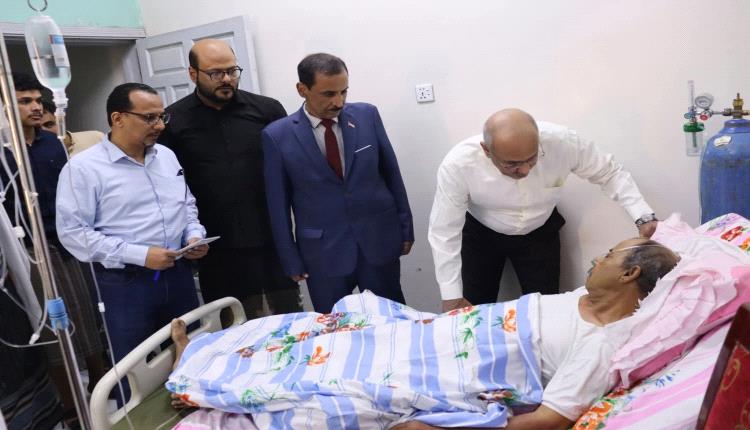 الكثيري يُعزّي في وفاة الشاعر والأديب ثابت السعدي ويشيد بإرثه الأدبي والثقافي