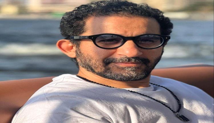 "مغادرة مفاجئة… أحمد حلمي يفسر ما حدث في مهرجان 'ضيافة'"