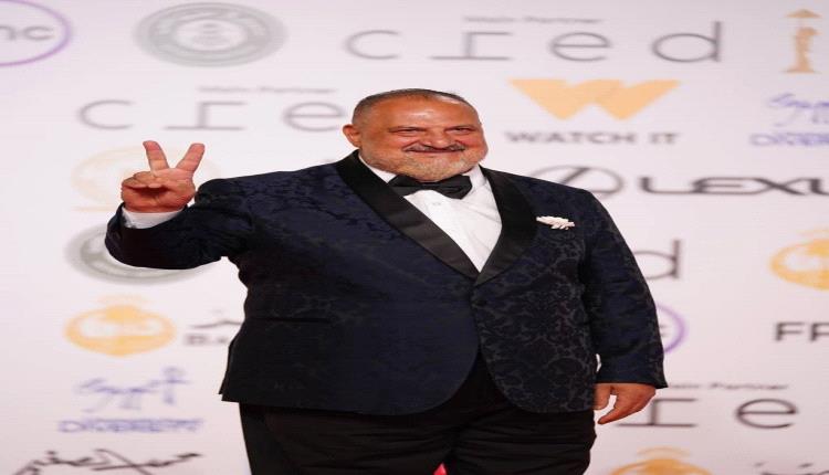 "لحظات مؤثرة… خالد الصاوي يروي كيف بدأ مشواره مع خالد صالح (فيديو)"