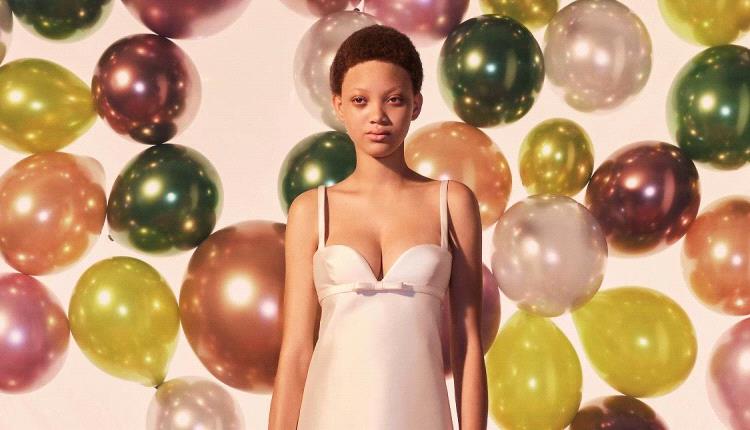 "أناقة مبهرة واحتفالية لا تُنسى مع Miu Miu Holiday 2025"