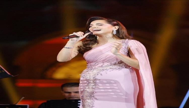 النجمان آمال ماهر وبهاء سلطان يشعلان أجواء قصر القبة في ليلة استثنائية (فيديو وصور)