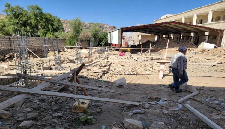 برعاية وتمويل الرئيس الزُبيدي.. تدشين العمل بانشاء ثانوية الشهيد واعد للبنات في عاصمة مديرية الشعيب