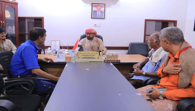 انتقالي وادي وصحراء حضرموت يناقش مع مدير عام شبام الترتيبات الأمنية الخاصة بفعالية 14 أكتوبر