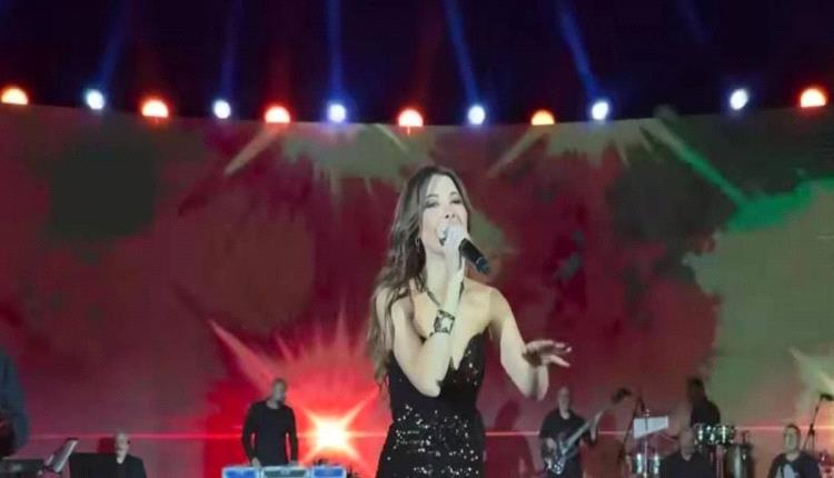 النجمة اللبنانية نانسي عجرم تخطف الأنظار بحفلها في الجونة بمشاركة نجوم الفن بالغناء والرقص (فيديو وصور)