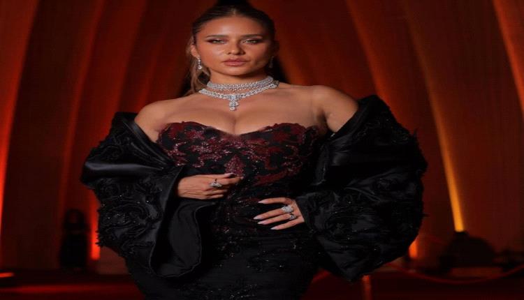 لحظة صريحة.. نيللي كريم تكشف عن تجاربها الشخصية مع الرجال (فيديو)