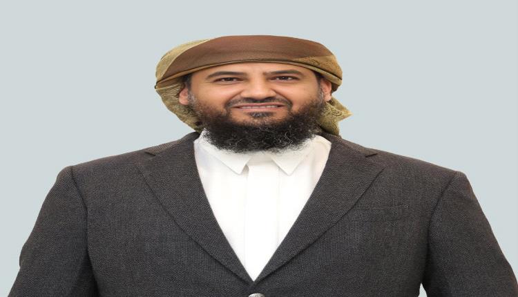 صحفي يوجه رسالة هامة للقائد أبوزرعة المحرمي حول نقاط أبين