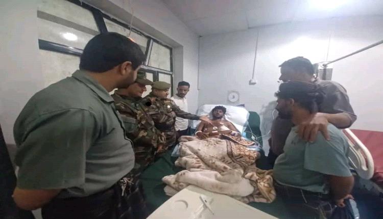 المقدم رياض الشيخ والعميد هاشم السيد يزوران جرحى الكتيبة الأولى احتياط حماية رئاسية في عدن